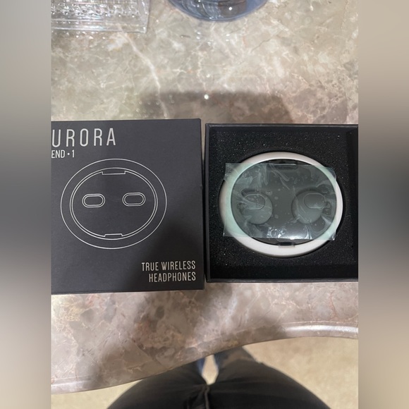New Open Box! Aurora Ascend-1 True Wireless Headphones
New unused - Picture 1 of 8
